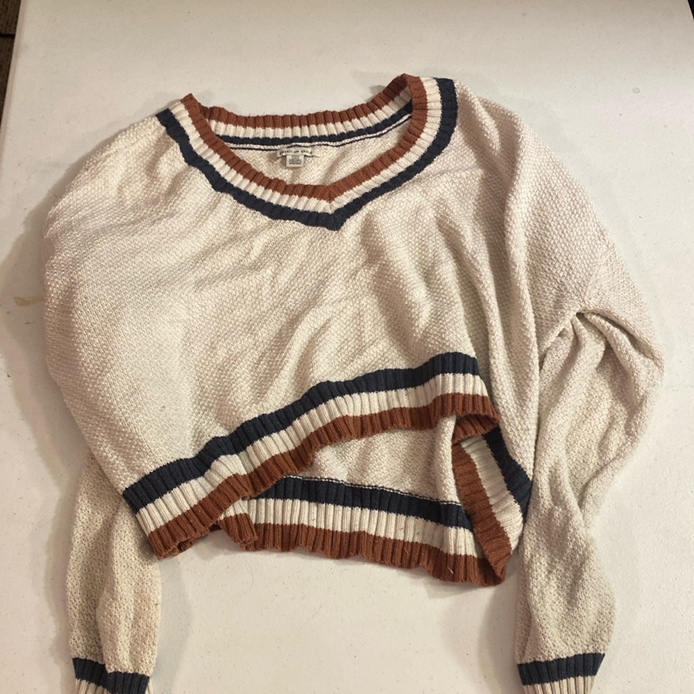 Medium AMERICAN EAGLE cropped sweater